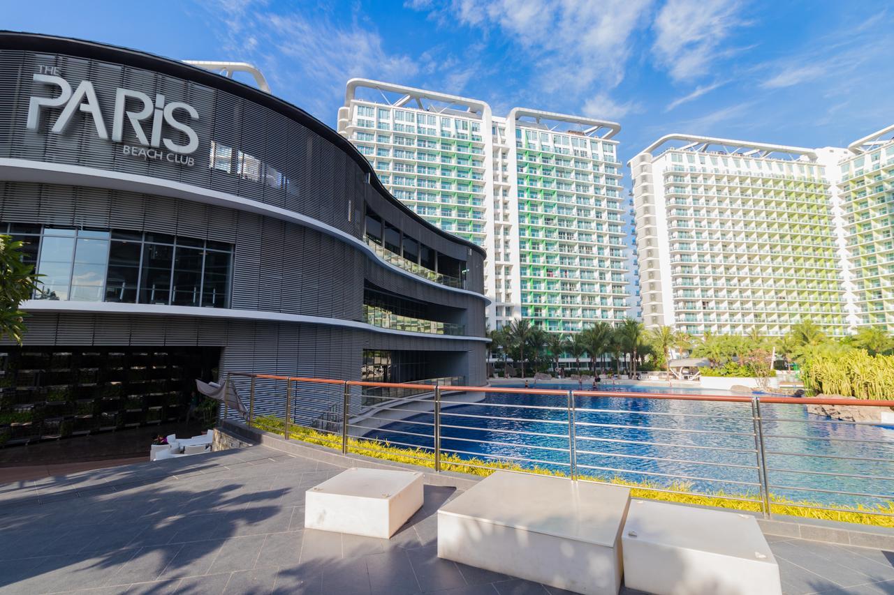 Azure Urban Resort And Residence Manila Exterior photo